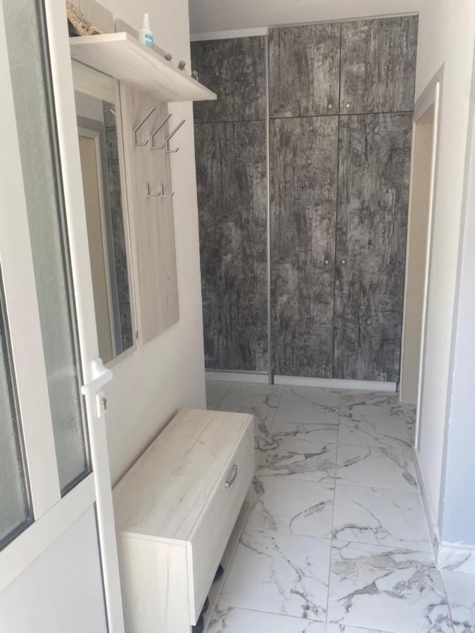 Apartman Lara Sveti Stefan Luaran gambar